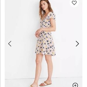 Madewell Puff-Sleeve Button-Front Dress Wildflower